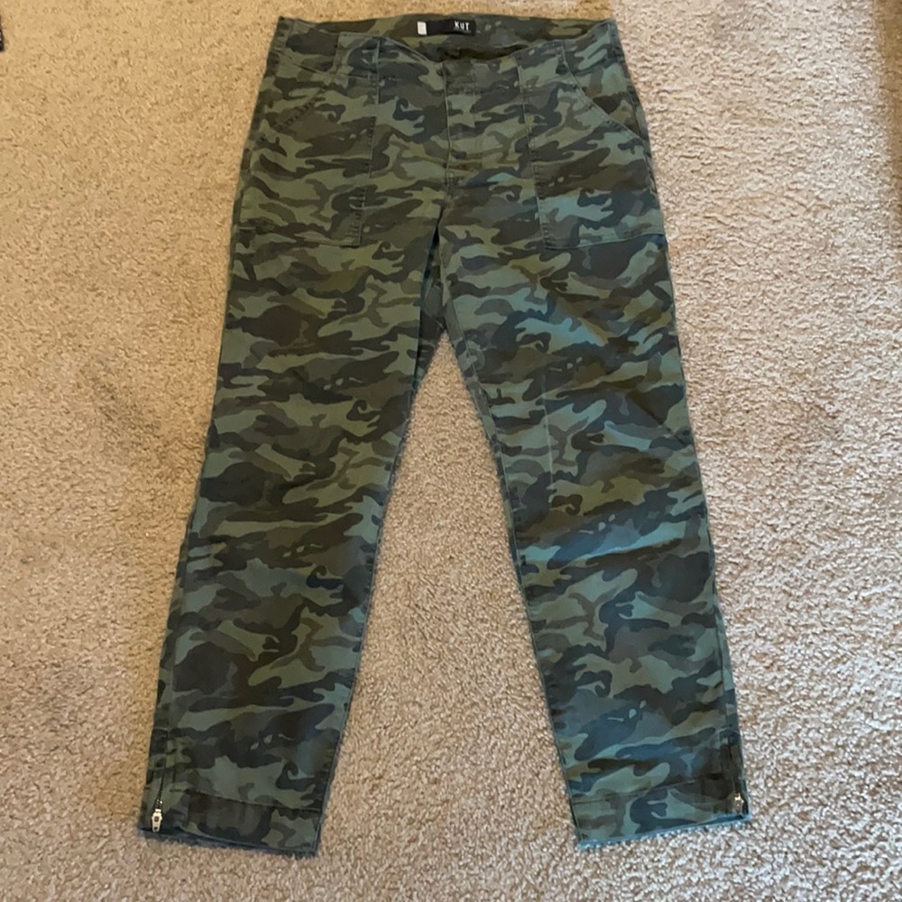 Kut Reese Camo Ankle Pants